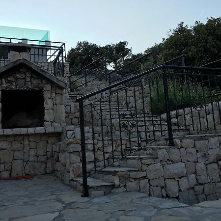 Villa Kristina Sevid Luaran gambar